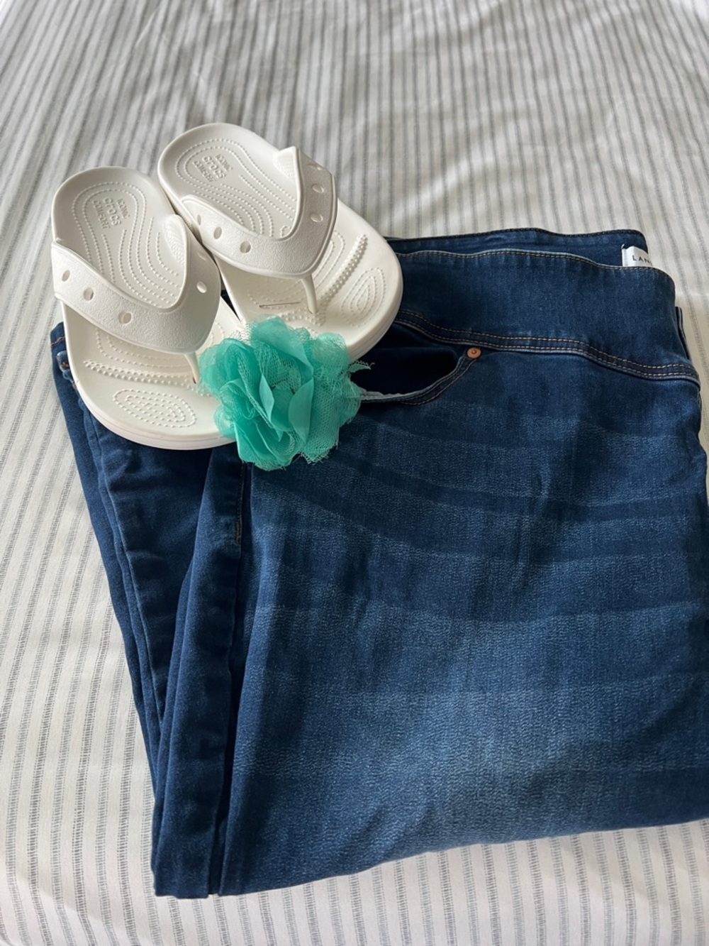 Dark Blue Women’s Capris